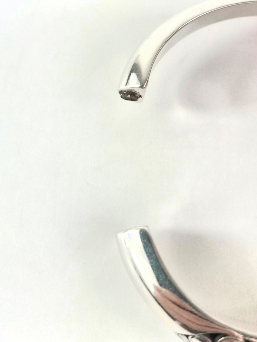 Brighton Kismet Hinged Bangle Bracelet - Picture 5 of 8